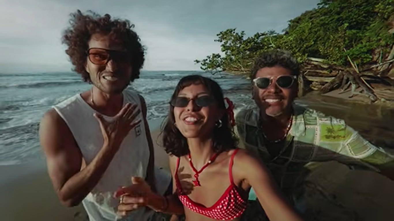 (Nuevo Clip) Entró La Luz / El Caribefunk & Aku Mayah